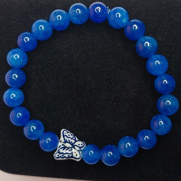 Butterfly glass bead. Blue Jade stone 8mm round bead bracelet #4 - Picture 3 of 4